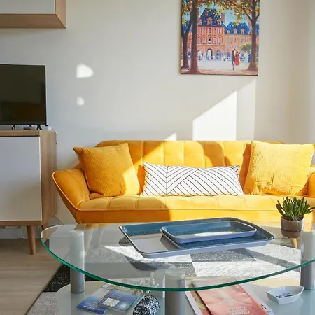 Lägenhet Loueurdappart - Studio Au Calme Et Centre-ville Avec Parking *
